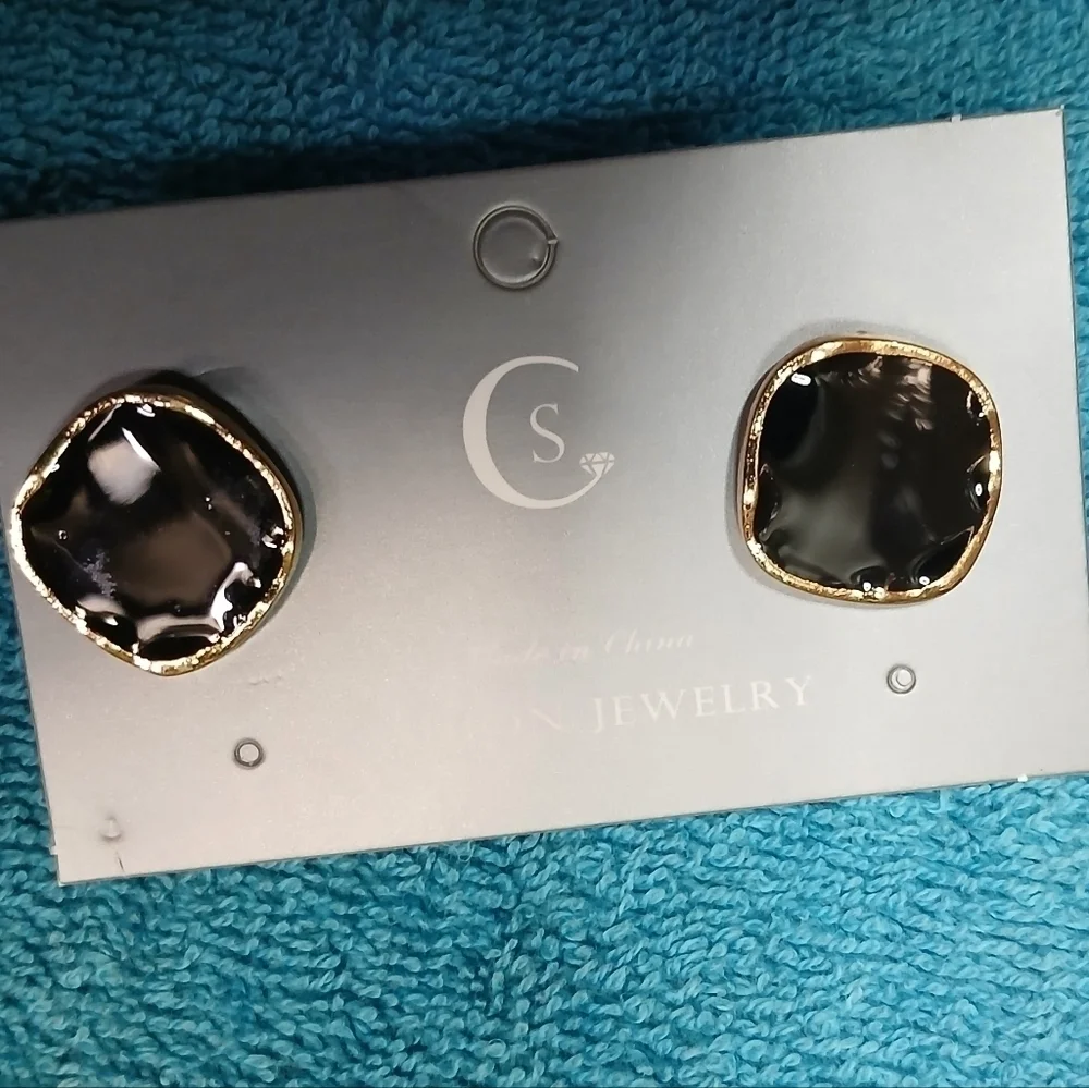 Goldtone black gloss square post earrings new